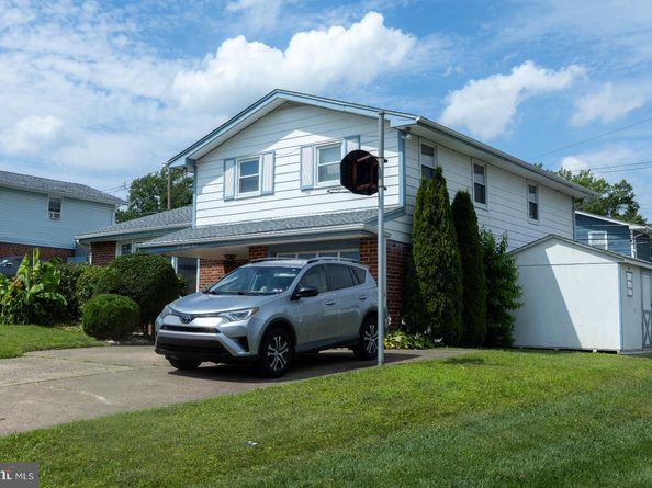 123 Pocasset Road, Philadelphia PA 19115