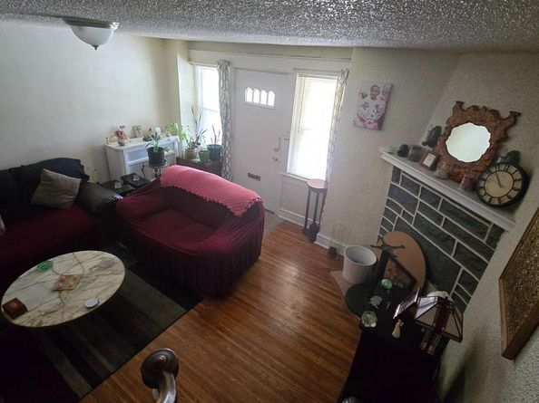 306 E Queen Lane, Philadelphia PA 19144