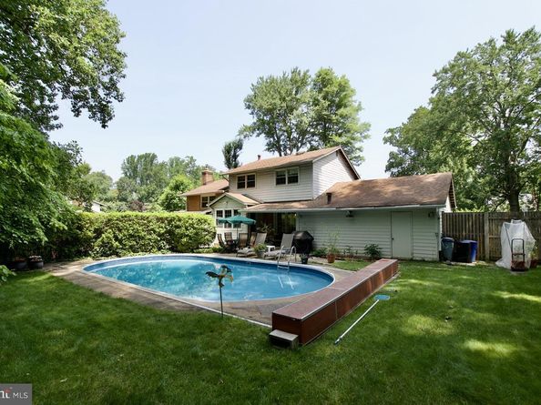 6613 Kerns Road, Falls Church VA 22042