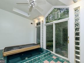 6613 Kerns Road, Falls Church VA 22042