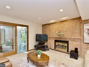6613 Kerns Road, Falls Church VA 22042