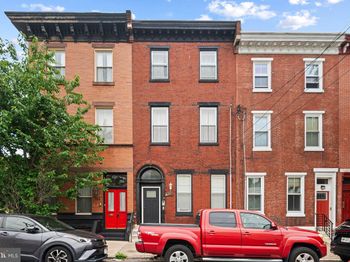741 N 17TH Street