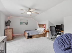 177 Wildflower Circle, Yardley PA 19067