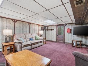 724 Longshore Avenue, Philadelphia PA 19111