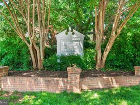 3304 Gunston Road, Alexandria VA 22302