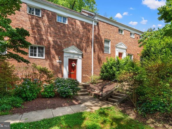 3304 Gunston Road, Alexandria VA 22302