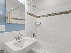 3304 Gunston Road, Alexandria VA 22302