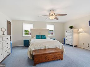 55 Canoebirch Road, Levittown PA 19057