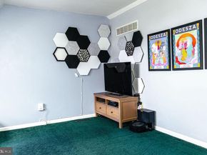 6707 Cinnamon Drive, Philadelphia PA 19128