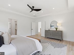 901 Meadow Lane SW, Vienna VA 22180