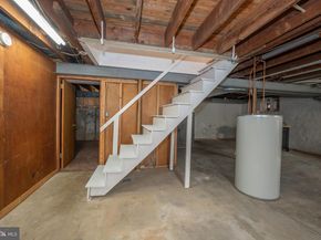 1305 Center Road, Drexel Hill PA 19026