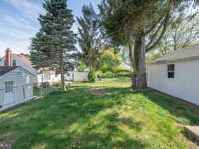 1305 Center Road, Drexel Hill PA 19026
