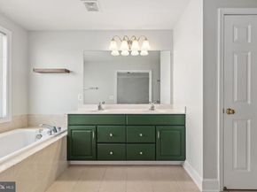 13736 Copper Kettle Place, Herndon VA 20171