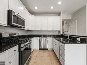 13736 Copper Kettle Place, Herndon VA 20171