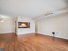 1301 N Courthouse Road 1612, Arlington VA 22201