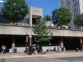 1301 N Courthouse Road 1612, Arlington VA 22201