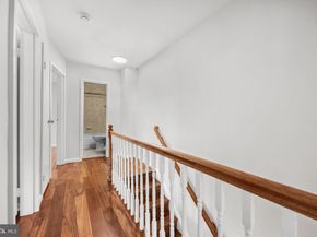 28 S Floyd Street, Alexandria VA 22304