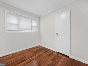 28 S Floyd Street, Alexandria VA 22304