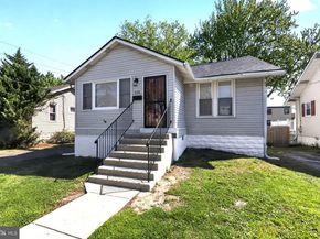 236 Winona Avenue, Holmes PA 19043