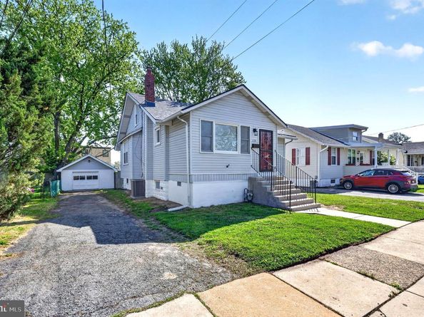 236 Winona Avenue, Holmes PA 19043