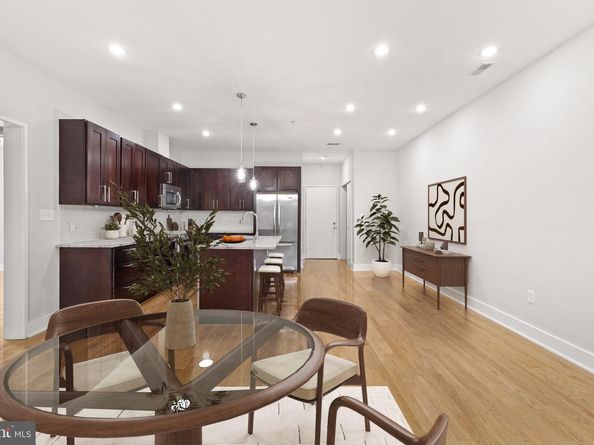 610 Newton Place NW 4, Washington DC 20010