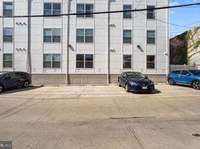 610 Newton Place NW 4, Washington DC 20010