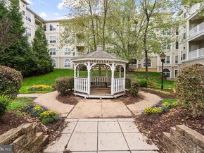 4551 Strutfield Lane 4414, Alexandria VA 22311