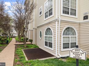 4551 Strutfield Lane 4414, Alexandria VA 22311