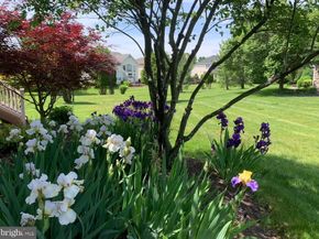 135 Birkdale Drive, Blue Bell PA 19422