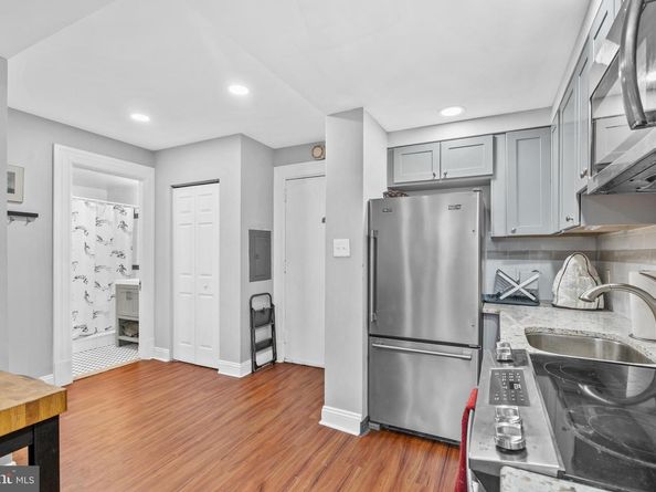 1324 Locust Street 203, Philadelphia PA 19107