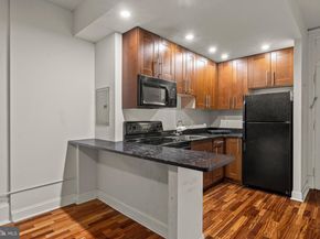 1324 Locust Street 825, Philadelphia PA 19107