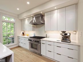 28 Alexander Street, Alexandria VA 22314