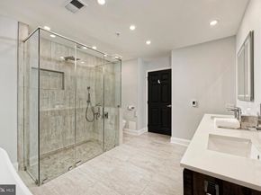28 Alexander Street, Alexandria VA 22314
