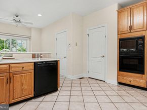 314 Saint Andrews Place, Blue Bell PA 19422