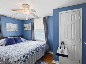 20 N Malin Road, Broomall PA 19008