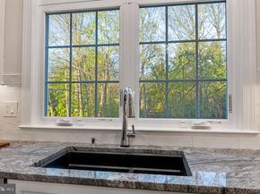 477 Keating Drive, Yardley PA 19067