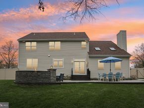 477 Keating Drive, Yardley PA 19067