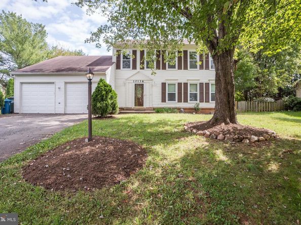 10136 Yorktown Drive, Great Falls VA 22066
