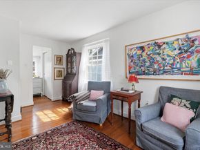 233 E Evergreen Avenue, Philadelphia PA 19118