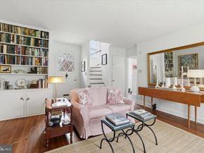 233 E Evergreen Avenue, Philadelphia PA 19118