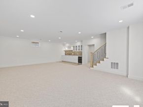 14 E Monroe Avenue, Alexandria VA 22301