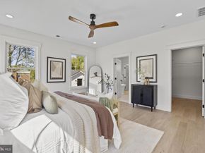 14 E Monroe Avenue, Alexandria VA 22301