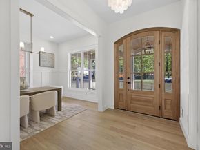14 E Monroe Avenue, Alexandria VA 22301