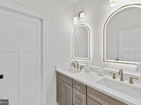 14 E Monroe Avenue, Alexandria VA 22301