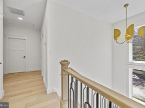 14 E Monroe Avenue, Alexandria VA 22301