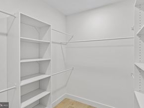 14 E Monroe Avenue, Alexandria VA 22301