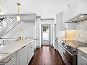 303 S American Street, Philadelphia PA 19106