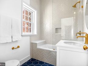 303 S American Street, Philadelphia PA 19106