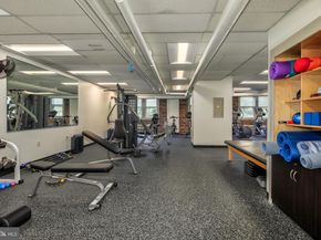 4000 Cathedral Avenue NW 736B, Washington DC 20016