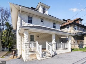43 W Central Avenue, Paoli PA 19301